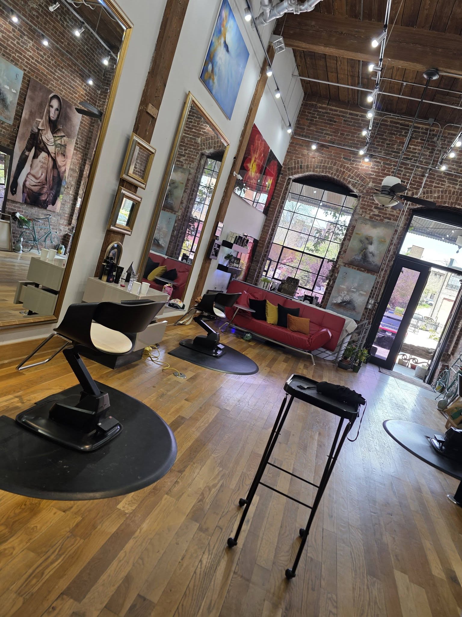 Ceremonial Beauty Collective studio interior